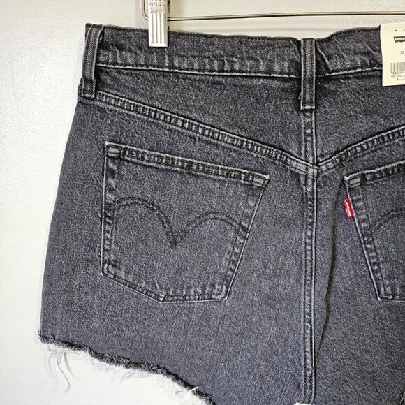 NWT LEVI'S PREMIUM 501 SHORTS RAW HEM WASHED BLACK - Picture 4 of 16